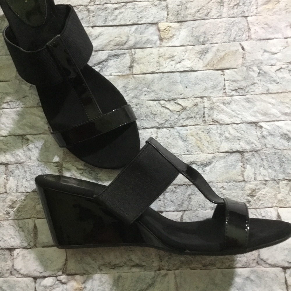 STYLE & CO BLACK WEDGE